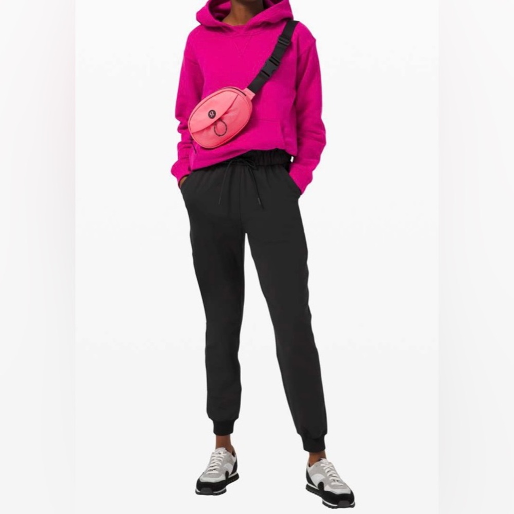 Lululemon Size 2 Keep Moving Jogger Pants Black